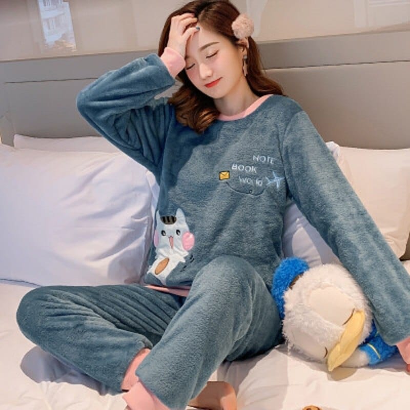 Ensemble de pyjama en velours mignons design asiatique_31