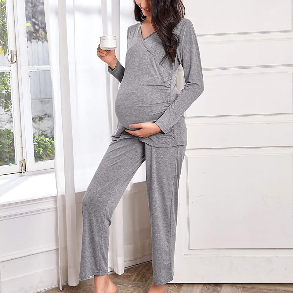Joli pyjama de grossesse ultra doux pour femme enceinte_2