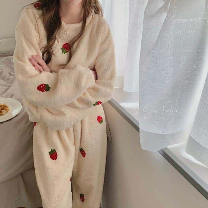 Pyjama Chaud d'hiver à manches longues pour femmes Fraise XXL