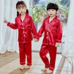 Pyjama à manches longues avec short en soie pour enfant_9