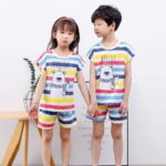 Pyjama à motif imprimé en coton avec short pour enfant_26