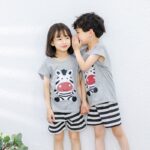 Pyjama à motif imprimé en coton avec short pour enfant_27