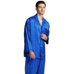 Pyjama de luxe en satin style sobre pour homme_10