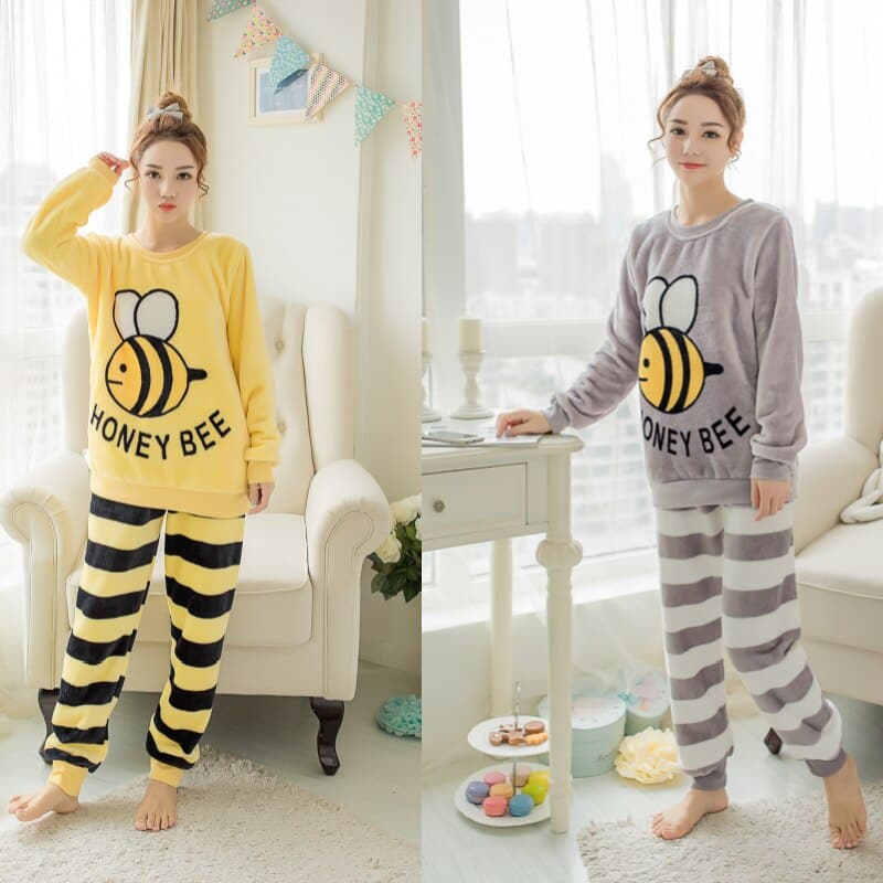 Pyjama en velours pour femme à motif abeille_3
