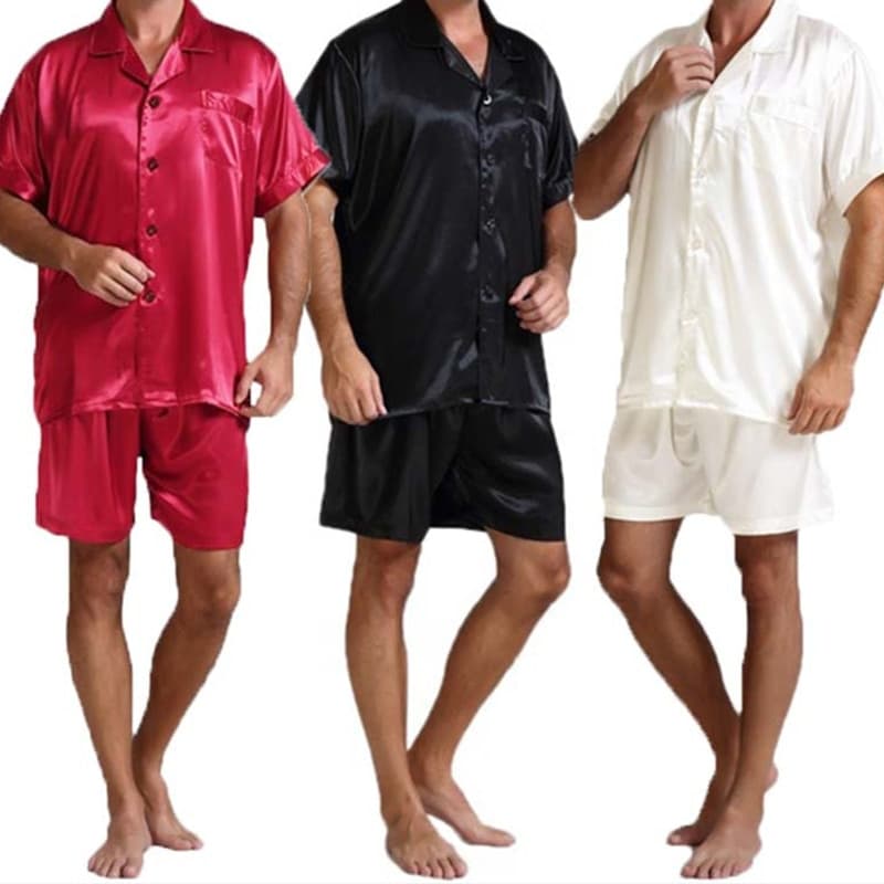 Pyjama stylé en satin et soie pour homme_1