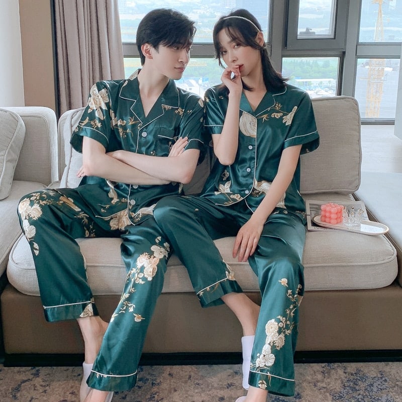 Ensemble pyjama manches courtes en satin pour couple Vert foncé Femme XXL