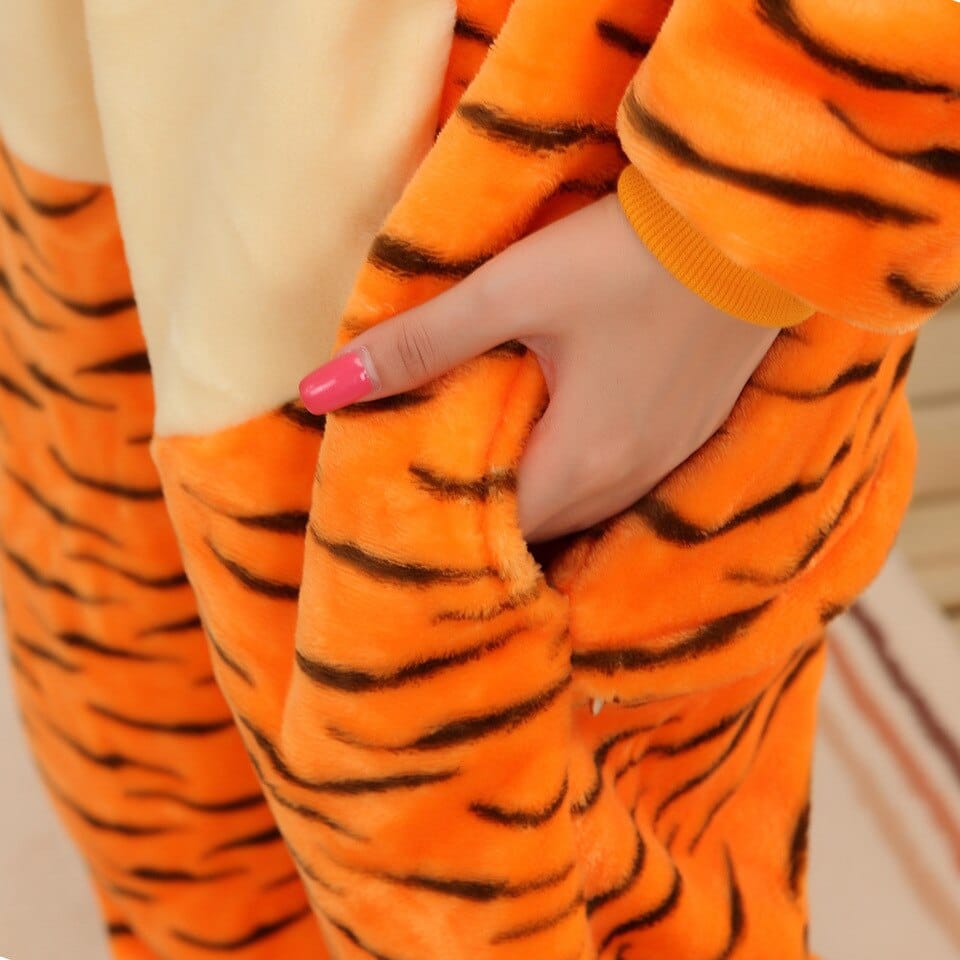 Ensemble pyjama tigre chaud en polyester_4