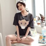 Pyjama d'été en coton pour femmes à imprimé Roi lion_5