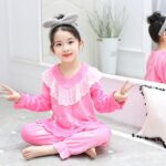 Pyjama polaire deux pièces pour fillette style princesse_9