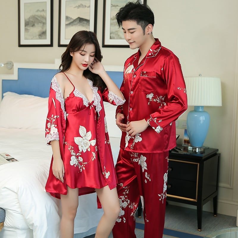 Pyjama sexy en soie à fleurs pour couple