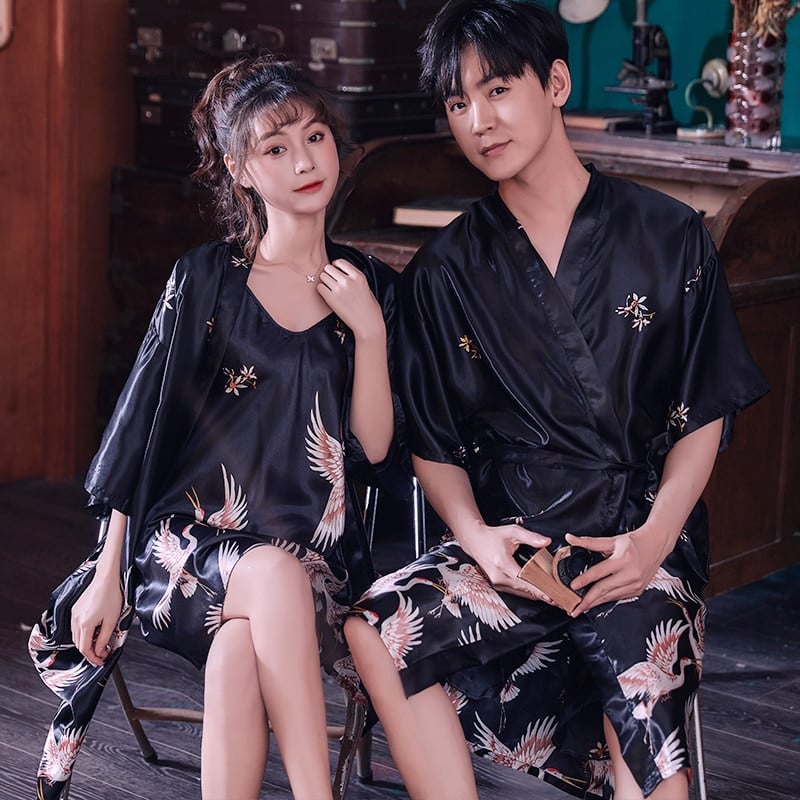 Pyjama style Kimono courte pour couple en satin_11
