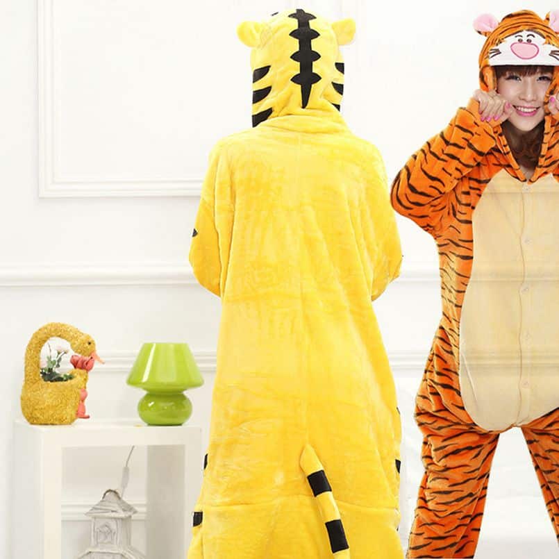 Pyjama tigre en polyester pour hommes et femmes_1